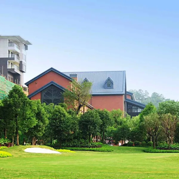 Golden Leaf Villa - Housity
