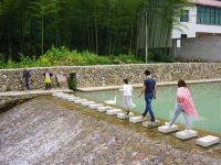 金华思雨兰音客栈 - 复式阁楼四室二厅套房