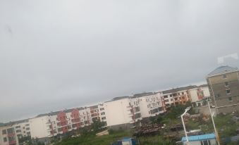 Suitetrails - 黑河王丽娟公寓(德都大街分店)