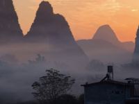 阳朔山影轻奢美宿 - 山景双床房