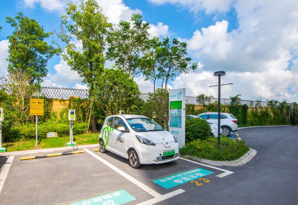 5. 잘레 부티크 호..