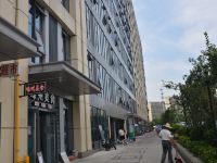 杭州西子乐园公寓 - 舒适阳台二室一厅套房