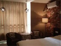 呼和浩特德馨主题公寓式酒店 - 浪漫一室大床房