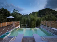 Huzhou Miaoxi Slide Meisu - Infinity Pools