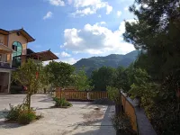 Zunyi Daozhen Xingyao Hotel Hotel in zona Nuo Town