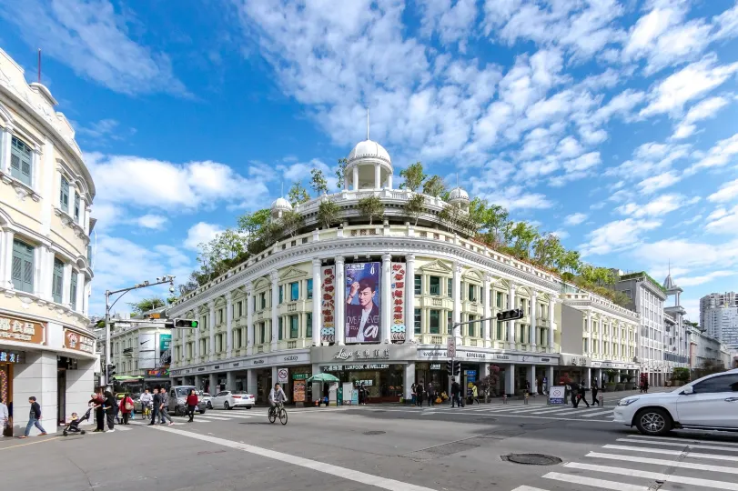 Xiamen Yihe Hotel (Xiamen Zhongshan Road Pedestrian Street Zhenhai Road Subway Station)