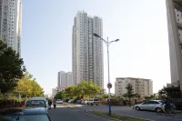 Weihai Haina Apartment (International Coastal Baths) - Condos