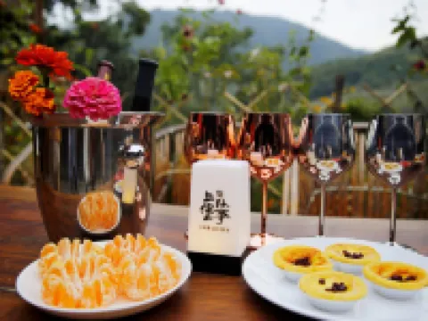 Shangbao Story Hostel Hotels in Suining