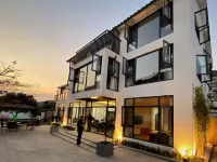 Suzhou Village inn Hotel in zona Guangfu Passenger Transport Terminal