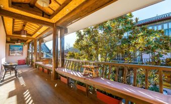 Floral Hotel·Lijiang Yunxinzhu Hotel (Shuhe Ancient Town Sifang Street Store)