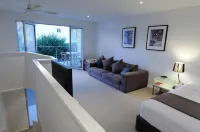 Ashmont Motor Inn & Apartments