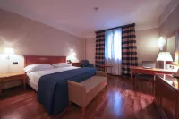 Monica Hotel Fiera Hotels in Rho