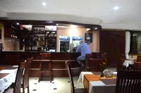 Marie's Royale Hotel