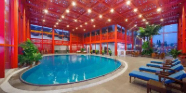 Waterside Resort Hotel di Tongxiang