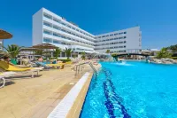 Tasia Maris Beach Hotel - Adults Only - Private Pools