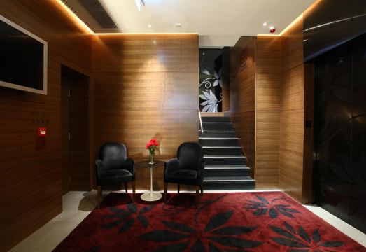 5. 소호텔 홍콩..