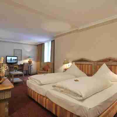 Olymp Munich Rooms