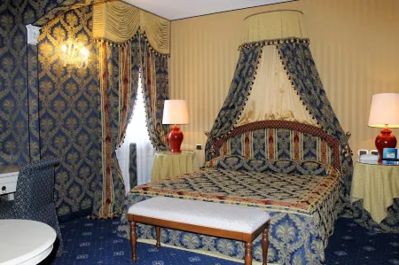 Hotel la Rosa Dei Venti Отели в г. Tonnarella