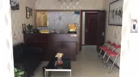 Yuanyu Express Hotel (Zhengzhou East Railway Station)