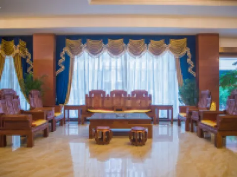 Longteng International Holiday Hotel Hotels in Chenxi