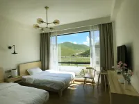 Five Color Boutique Hotel (Gesar Cultural Museum Branch in Seda County)