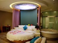 高平桔子水晶酒店 - 豪华主题圆床房(带浴缸)