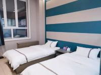 海伦风和日丽时尚宾馆 - 标准双床房