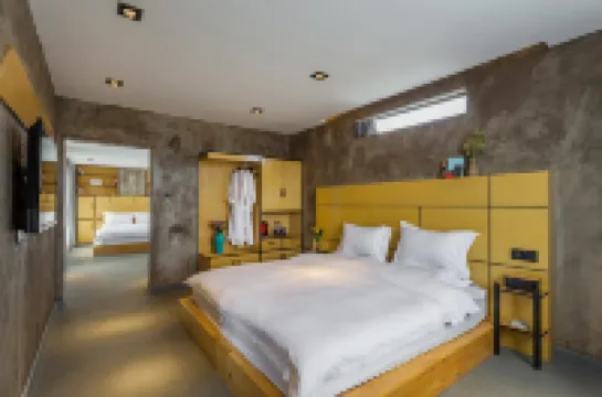 Lijiang Wildfire Collection youth Space