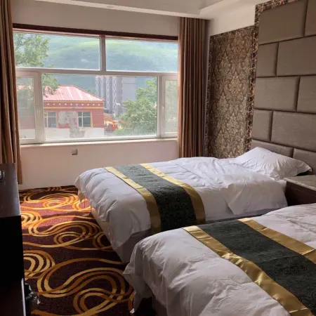 Hotel Bangmargarh Garden