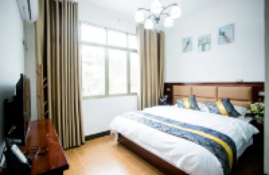 Zhijin Spring Business Hotel