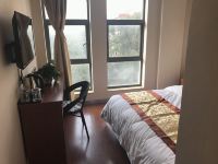 上海善雅居酒店 - 标准大床房