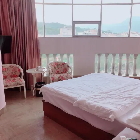 Pinghe Xincheng Hotel