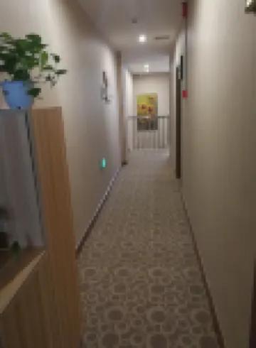 Yihe Hotel (Arong Branch)
