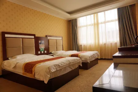 Baqing Hongze Hotel Отели в г. Бацинь