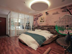 Tianzhu Rm Art Fashion Hotel