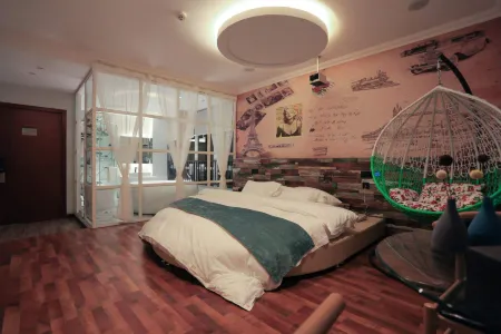 Tianzhu Rm Art Fashion Hotel Отели рядом с достопримечательностью «Jinfeng Park Square»