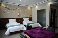 Huaxuan Hotel (Zuoquan Station Branch) - Park Yeri