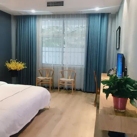 Duheyuan Mingju Hotel Отели в г. Чжушань