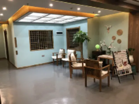 Wuchang Mountain Inn