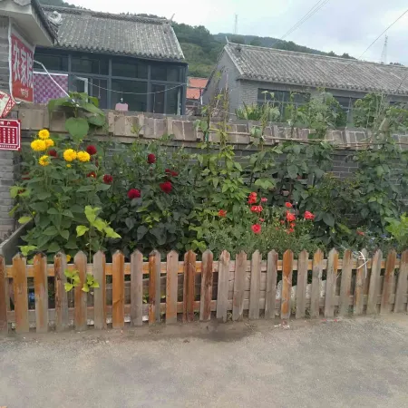 Weichang Jianping Farm Stay