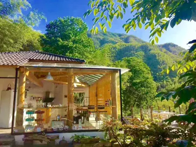 Little Forest Guesthouse Hotels near shi ling cun