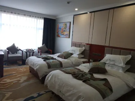 Yunshan Hotel Отели рядом с достопримечательностью «Jishi Pass»