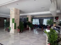 Pingguo Wanguan Huazhong Hotel