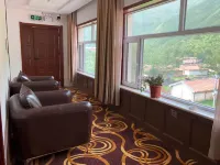 Hotel Bangmargarh Garden