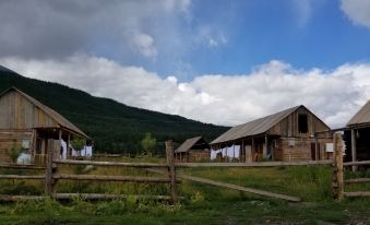 Kanas Yunwu Shanzhuang Hostel