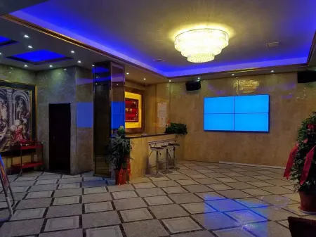 Tuanfeng Golden Glorious KTV Hotel