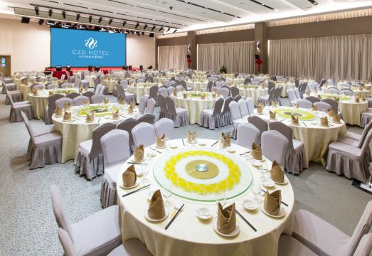 호텔 시설 비교 사진