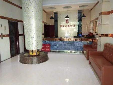 Yueyang Zijin Fashion Hotel Отели рядом с достопримечательностью «Zhang Guying Village»
