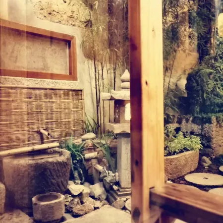 Yuxi Qingyun Shangju Homestay (Nie'er Former Residence)