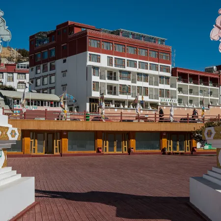 Xuelong Meili Yiju Hotel